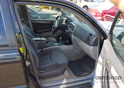 2005 Toyota 4Runner Sr5 Sport V6 from USA, damaged, VIN JTEBU14R558044575